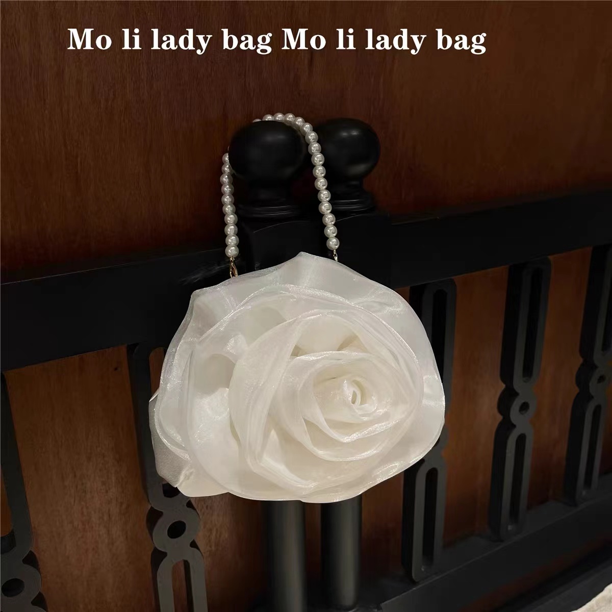 Luxus Designer Satin Blumen Ha – Luxury Bags Outlet Bewertung und Preis