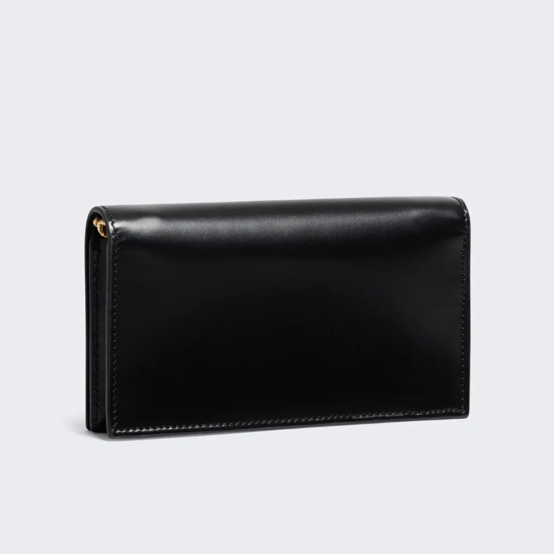 Luxuriöse Schlüsselloch-Clutch – Luxury Bags 2026 Trends Bewertung und Preis