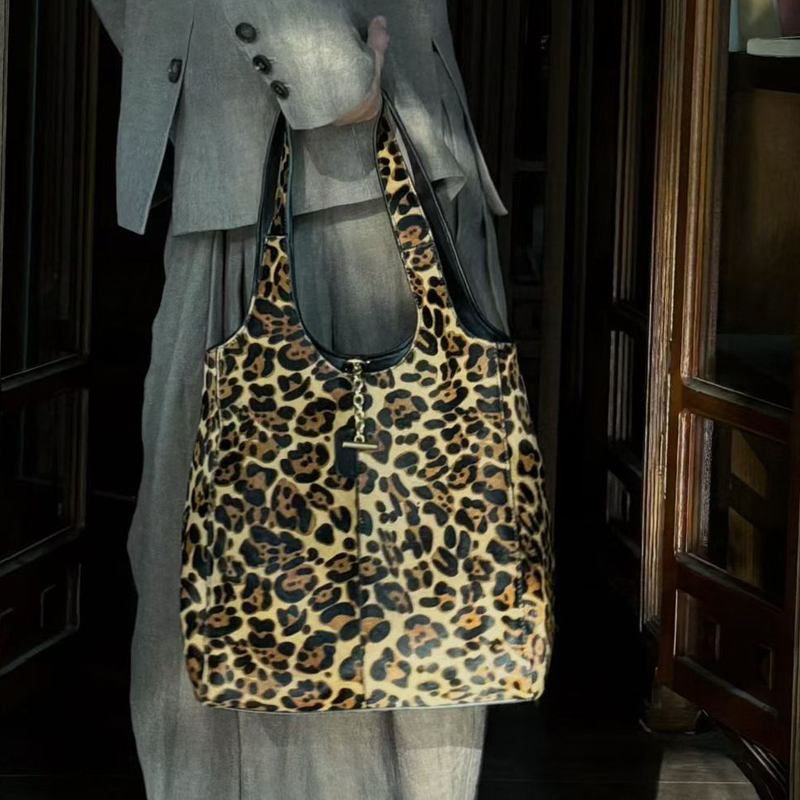 Leder-Bucket-Bags für Damen Lu – Luxury Bags Vintage Bewertung und Preis
