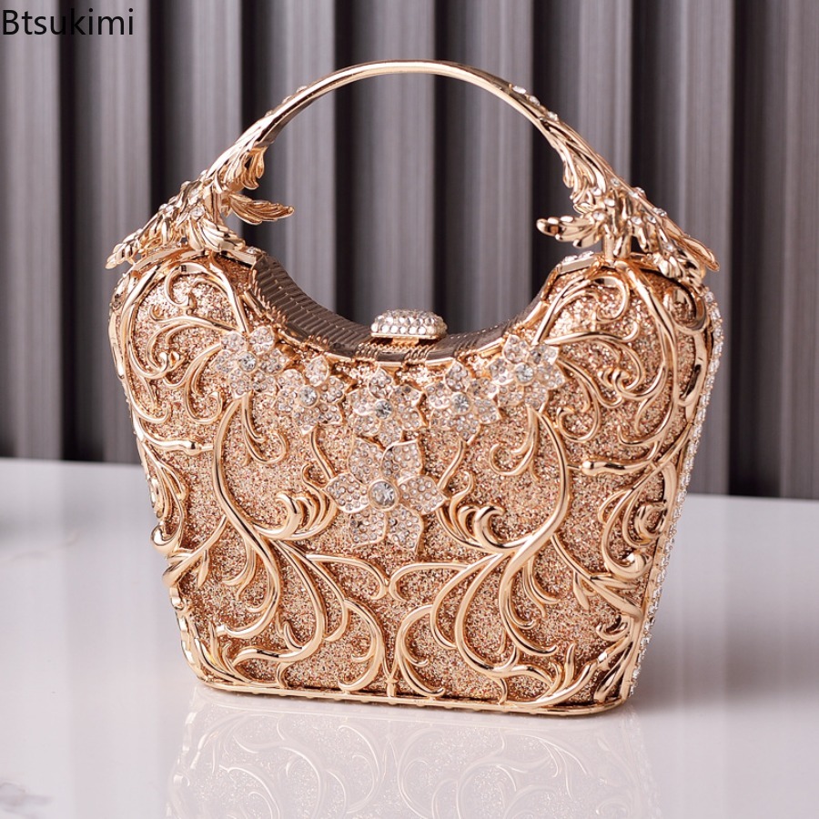 Ausgehöhlte Metall-Abendtasche – Luxury Bags Collection Bewertung und Preis