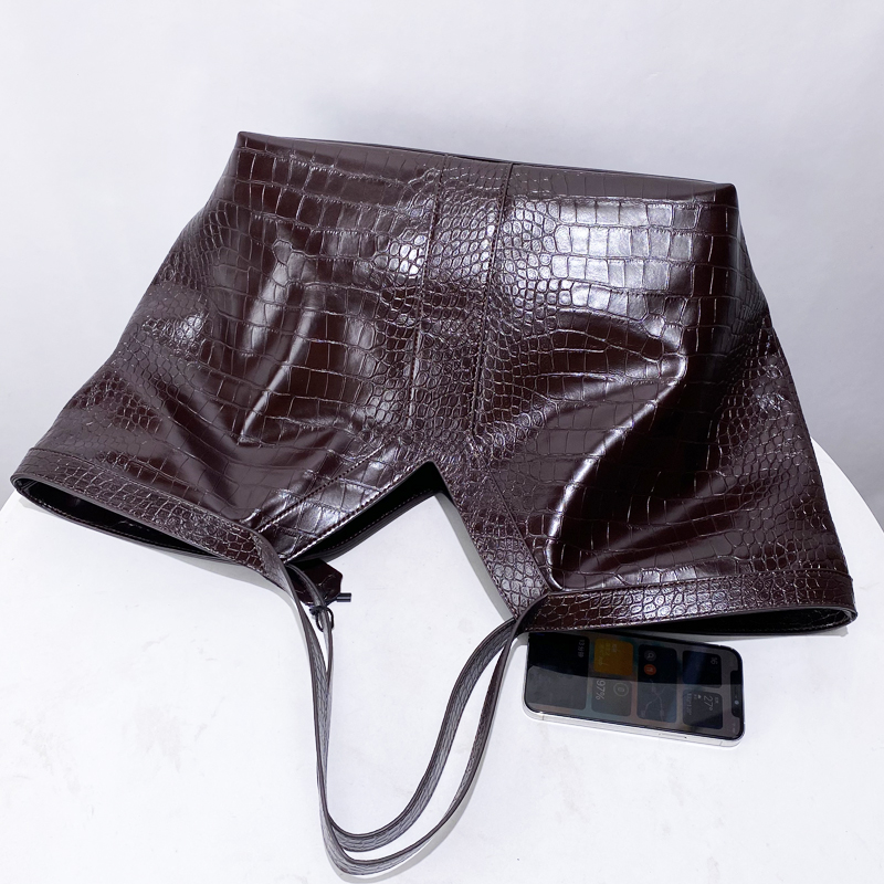 Übergroße Tragetaschen für Dam – Luxury Bags Vintage Bewertung und Preis